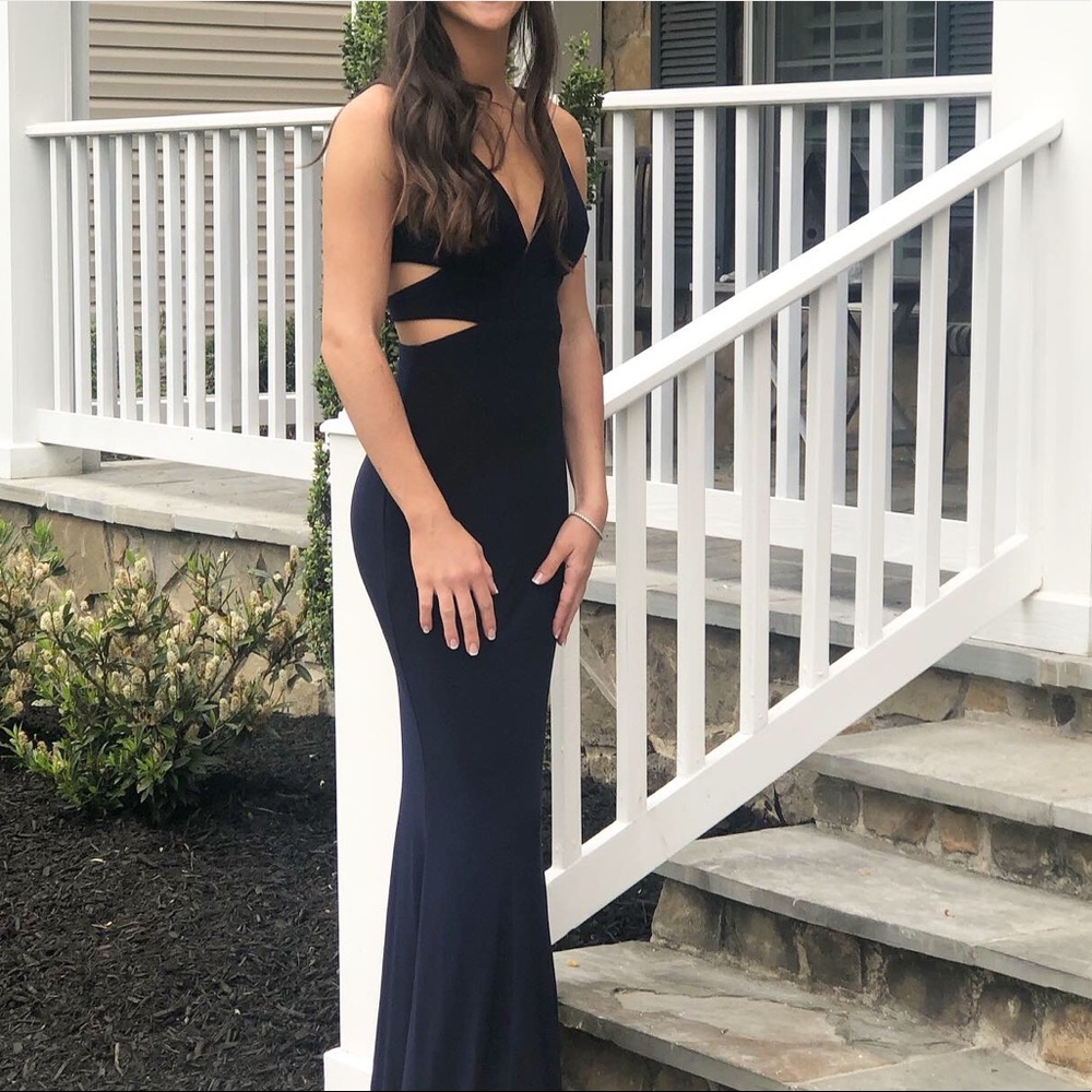 Faviana prom dress